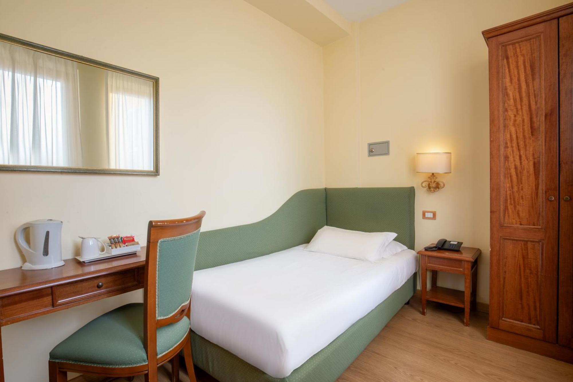 Hotel Colosseum Roma Dış mekan fotoğraf